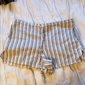 Brandy Melville shorts